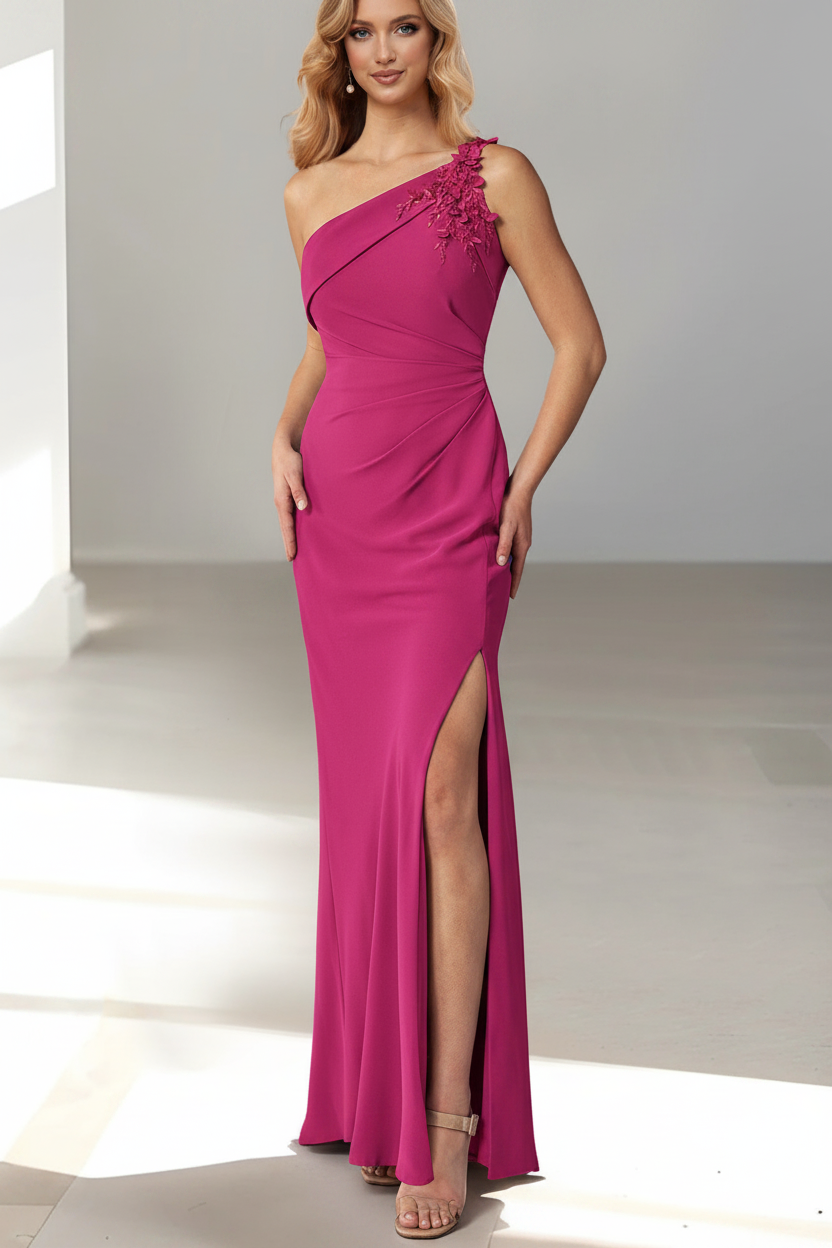Sheath/Column Sleeveless One Shoulder Floor-Length Mother of the Bride Dresses with Beaded