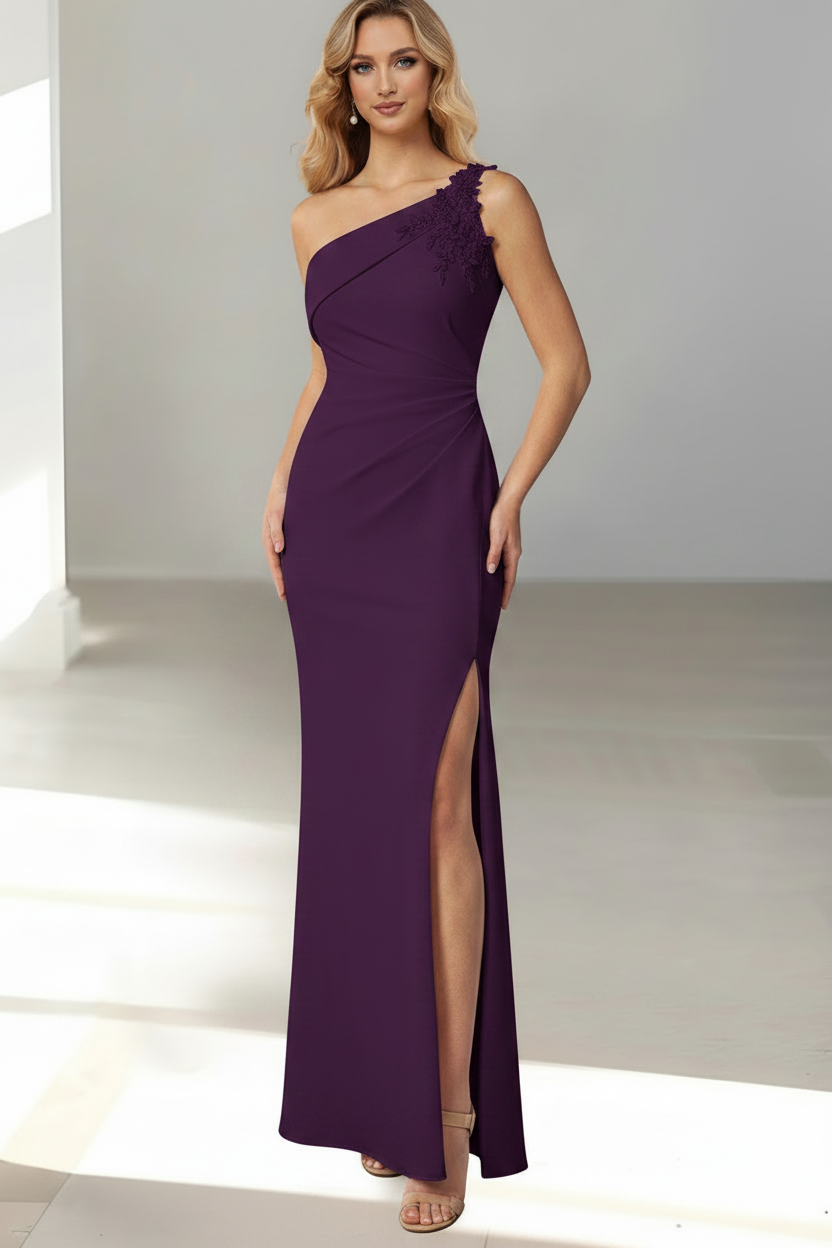 Sheath/Column Sleeveless One Shoulder Floor-Length Mother of the Bride Dresses with Beaded