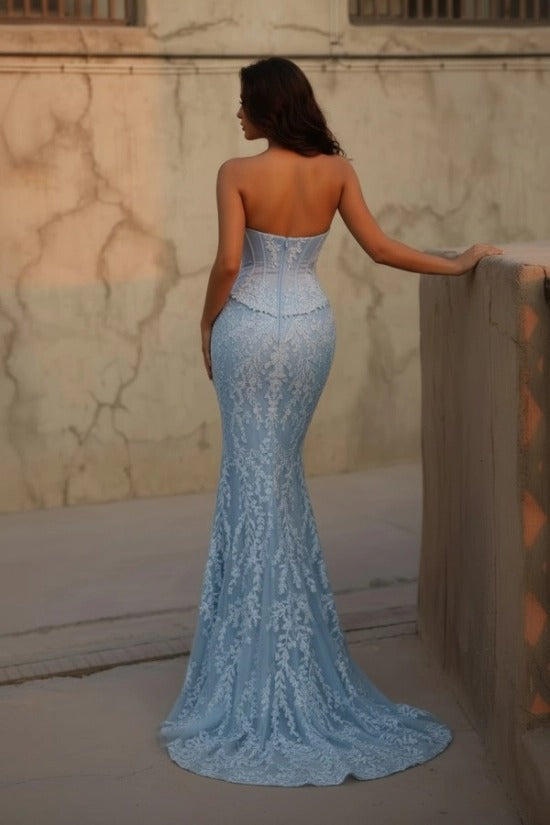 Sky Blue Lace Mermaid Evening Dress Spaghetti Straps Sweetheart Corset Peplum 3D Floral Applique Open Back Formal Gown