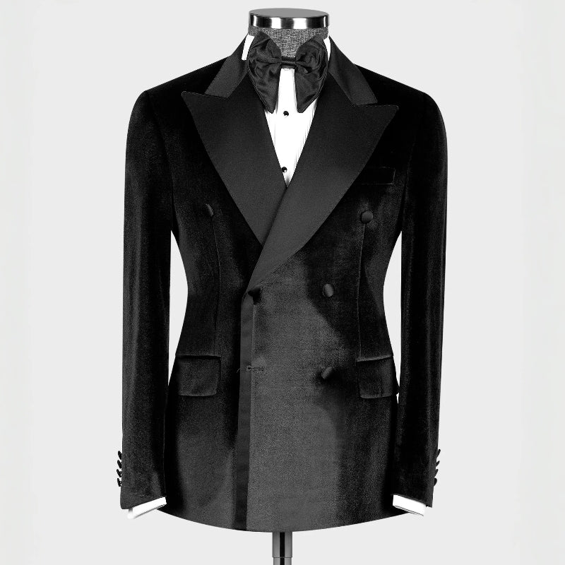 Sleek Black Peaked Lapel Double Breasted Velvet Prom Suit