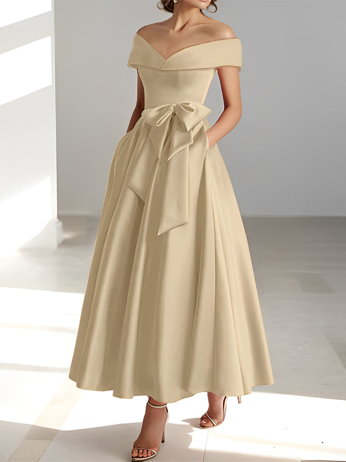 Sleeveless Off-the-Shoulder A-Line/Princess Ankle-Length Mother of the Bride Dresses with Pockets