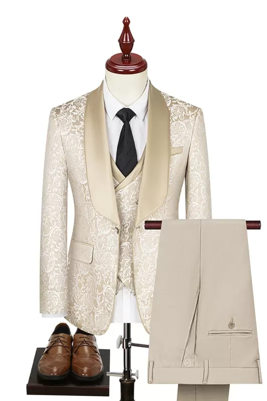 Sophisticated Champagne Shawl Lapel Three-Piece Jacquard Prom Suit