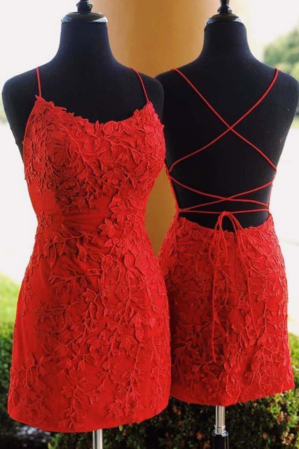Red scoop applique bodycon homecoming dress