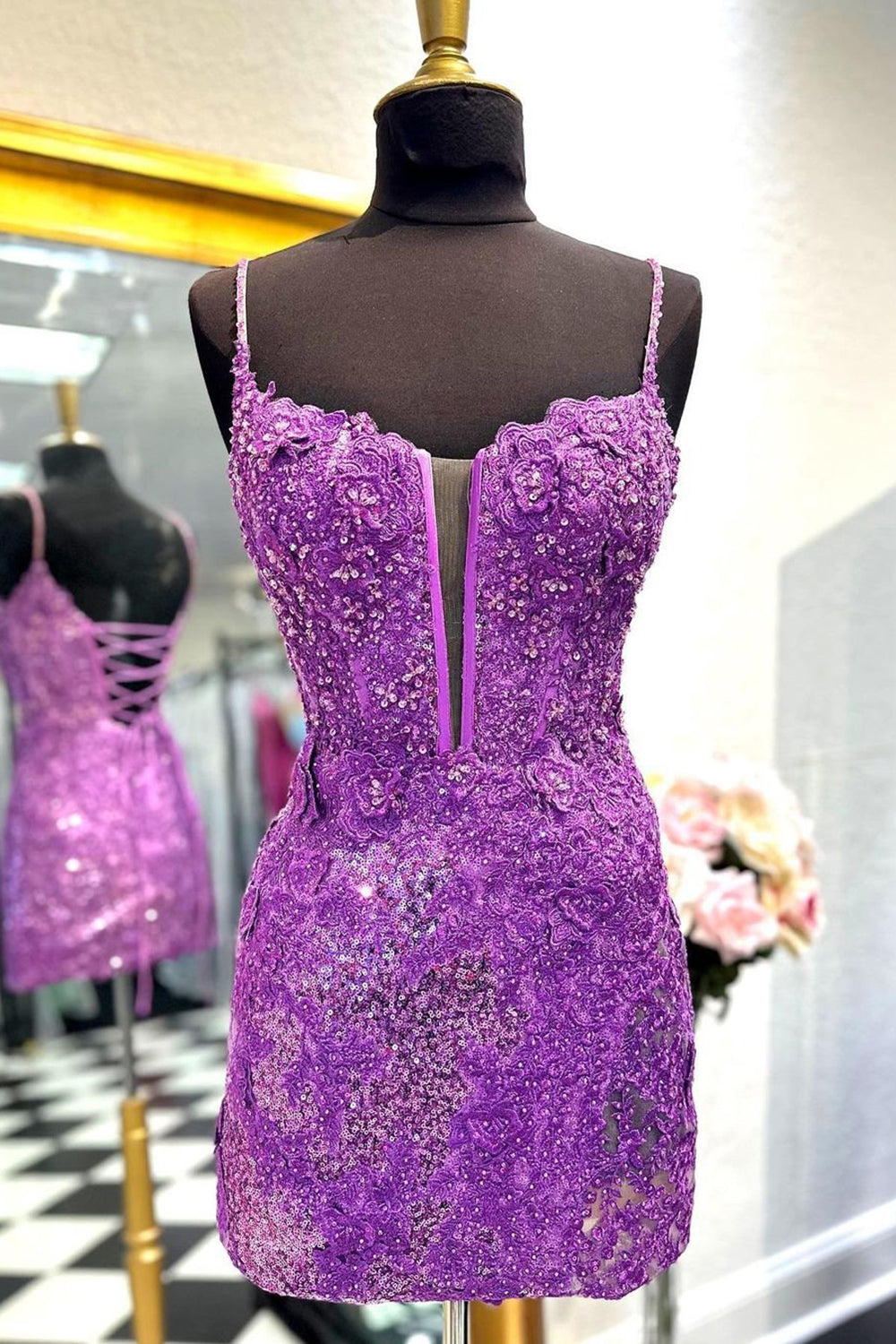 Sparkly Bodycon Spaghetti Straps Purple Corset Homecoming Dress with Appliques