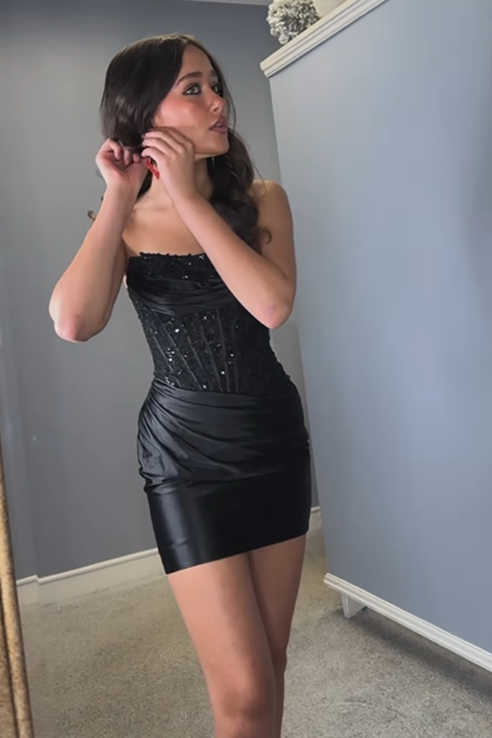 Sparkly Champagne Satin Bodycon Short Corset Homecoming Dress with Lace