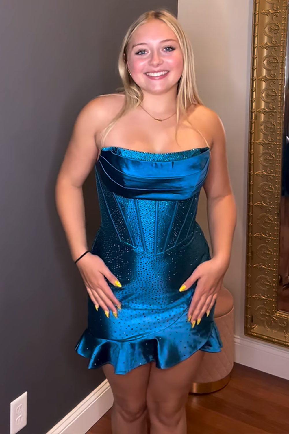 Sparkly Fuchsia Tight Strapless Short Corset Homecoming Dress with Beading