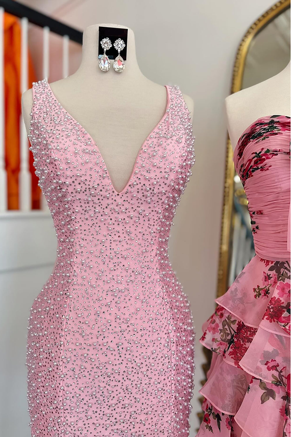 Sparkly Fuchsia Tight V Neck Short Pearls Homecoming Dress with Beading
