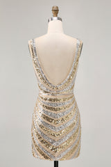 Sparkly Golden V-Neck Short Tight Homecoming Dress with Beading