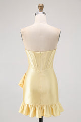 Sparkly Yellow Tight Sweetheart Short Corset Homecoming Dress with Beading