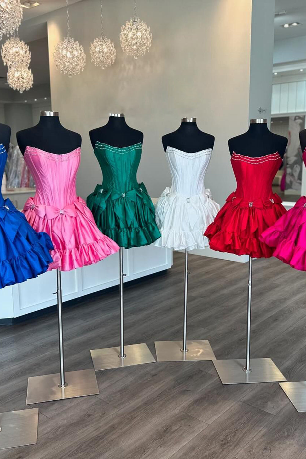 Strapless Rhinestone Beaded Corset Bodice Double Bow Bubble Ruffle Skirt Lace-Up A-Line Homecoming Dress Mini