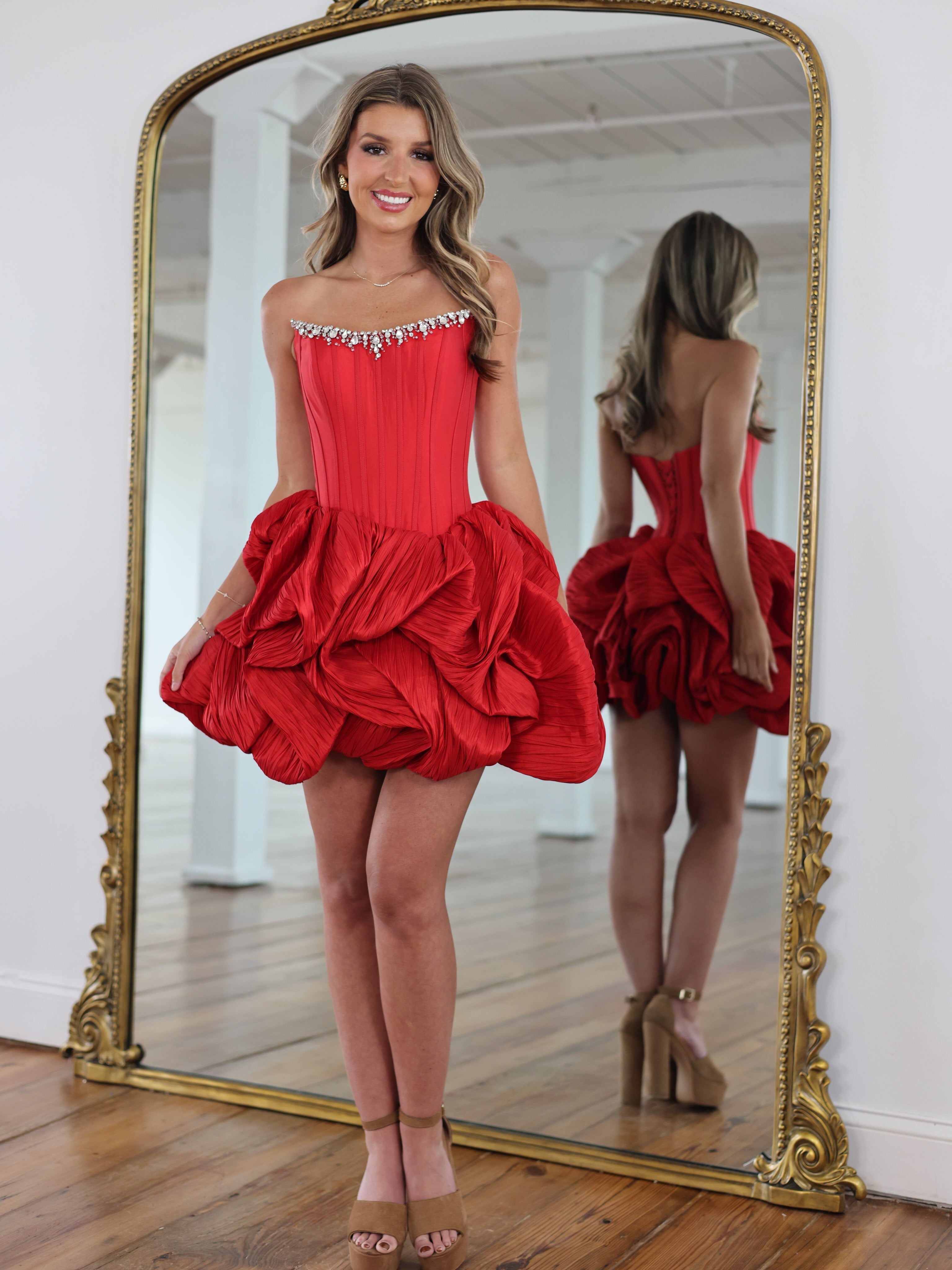 Strapless Rhinestone Chain Trim Pleated Boned Corset Lace-Up Bubble A-Line Homecoming Dress Mini
