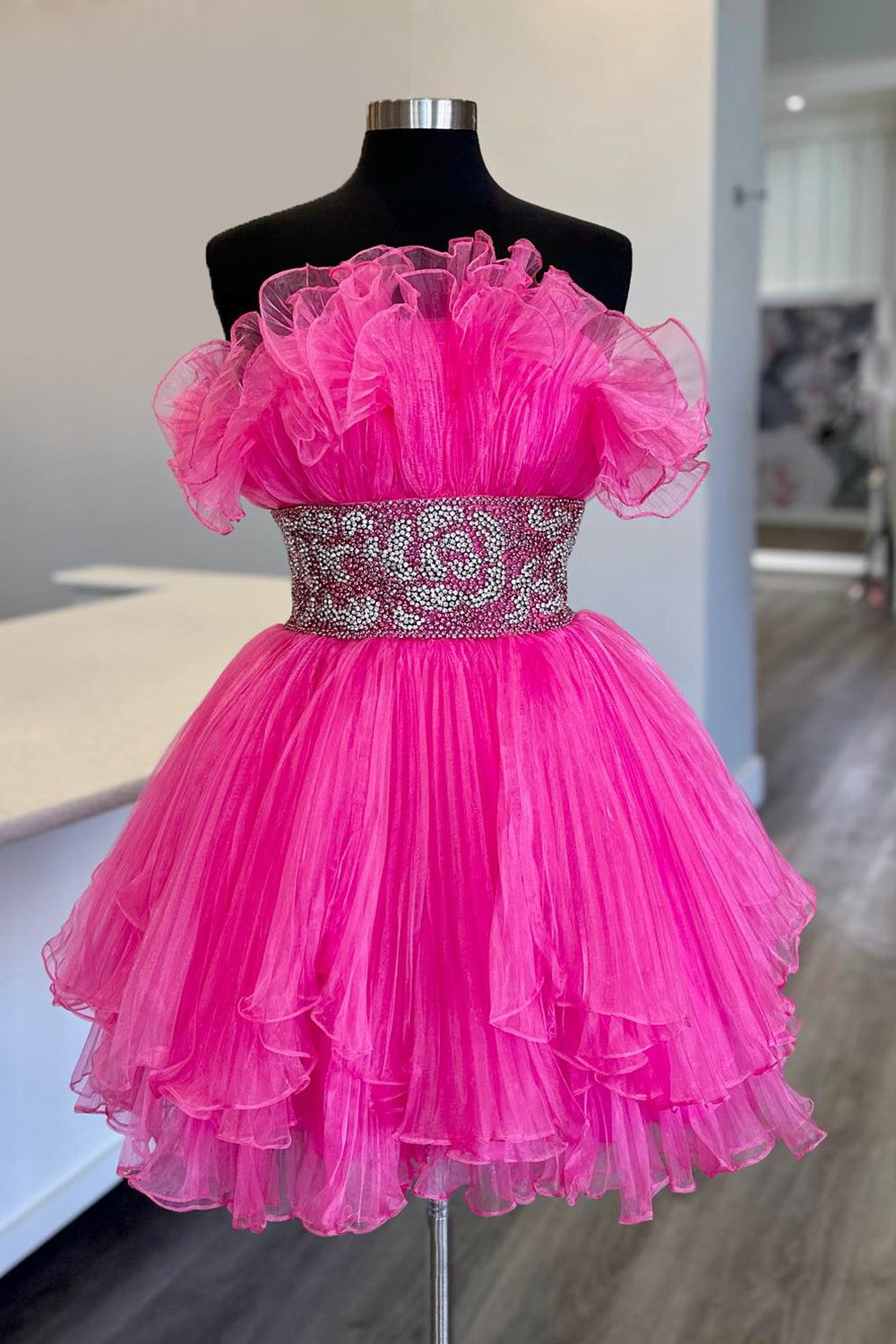 Strapless Ruffle Neckline Glitter Pleated Tulle Wide Waistband Tiered Ruffle Hem Flared A-Line Short Homecoming Dress