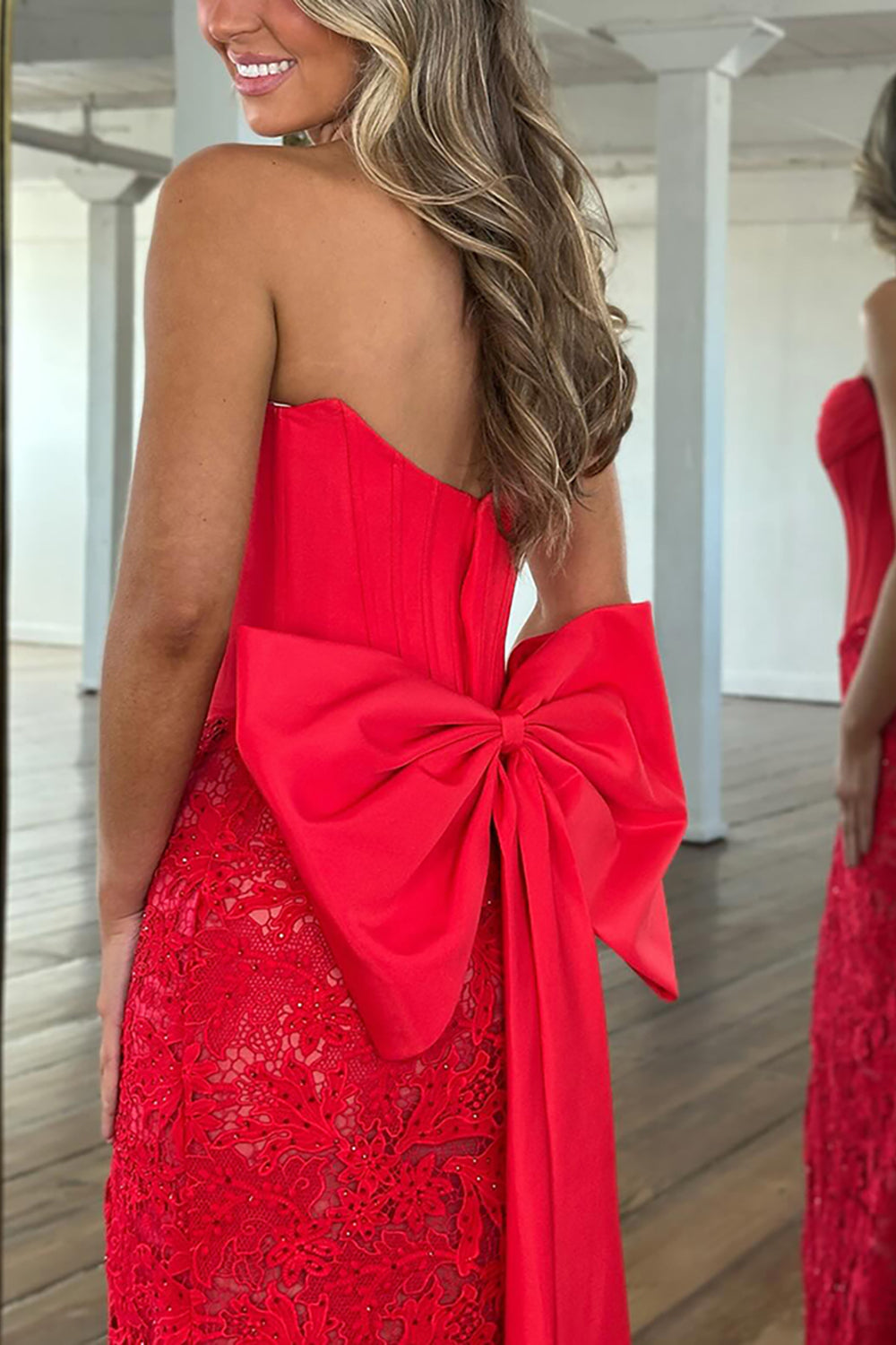 Strapless Sleeveless Lace Bow Mermaid Prom Dress High Slit Floor Length
