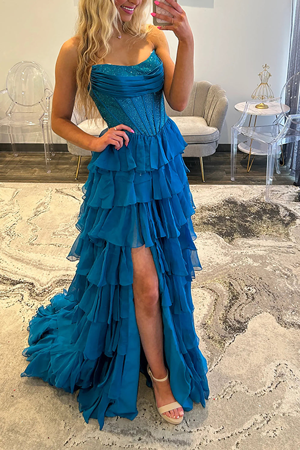 Strapless Sleeveless Tiered Chiffon A-Line Prom Dress Floor Length