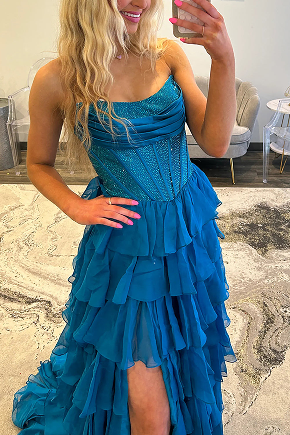 Strapless Sleeveless Tiered Chiffon A-Line Prom Dress Floor Length