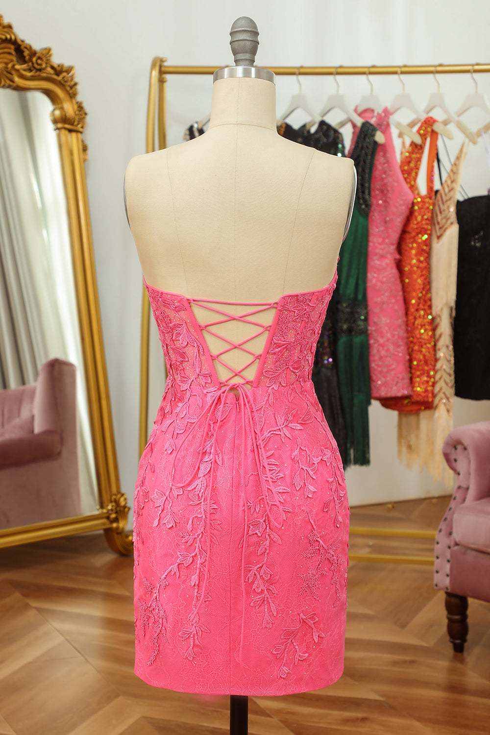 Pink sweetheart applique bodycon homecoming dress