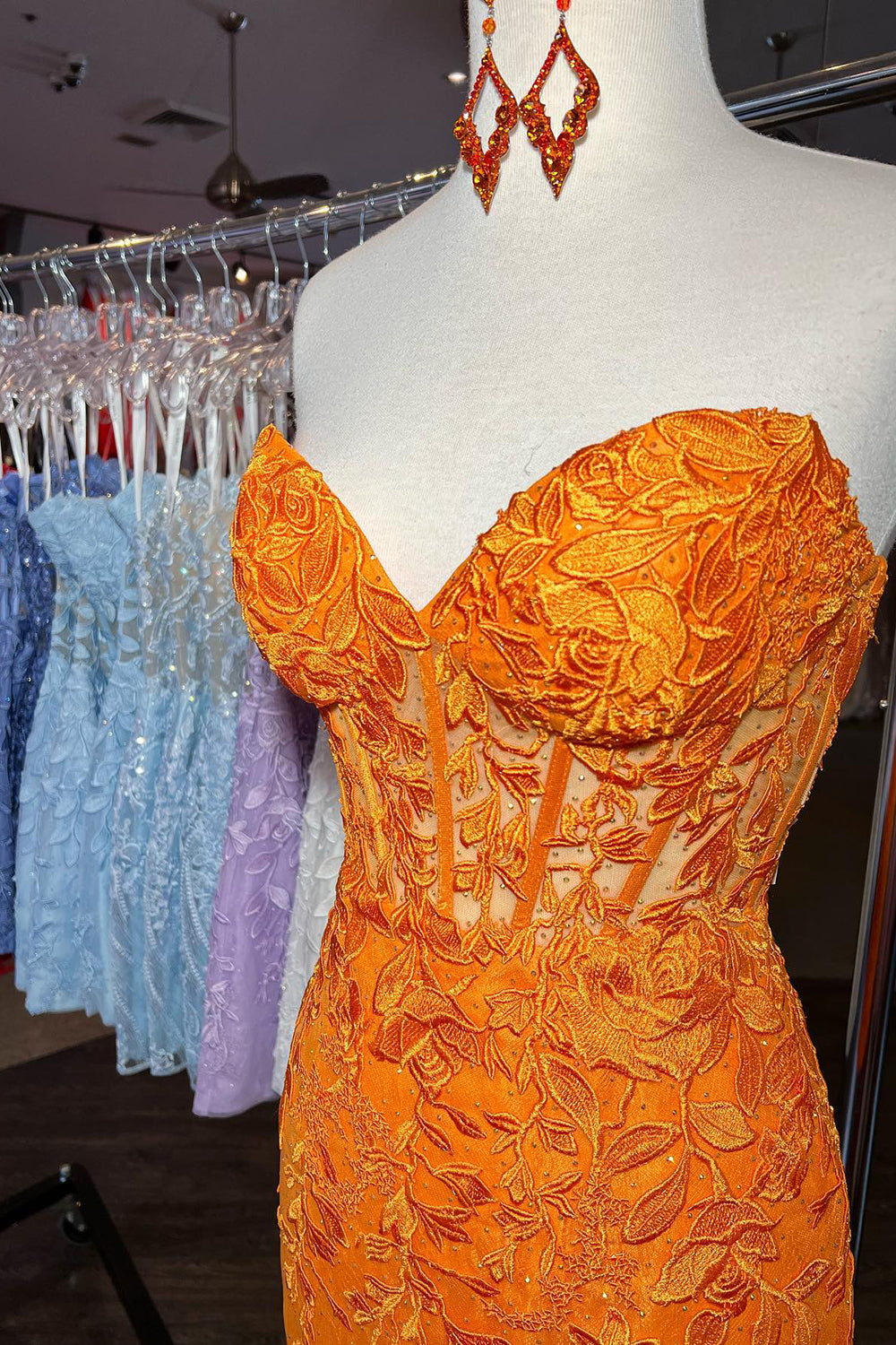 Orange sweetheart applique bodycon homecoming dress