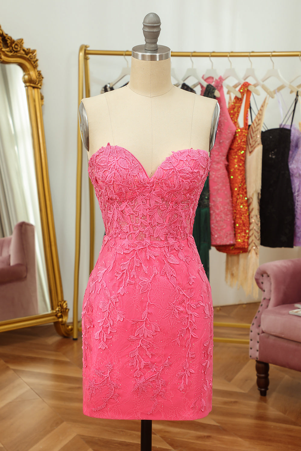 Pink sweetheart applique bodycon homecoming dress