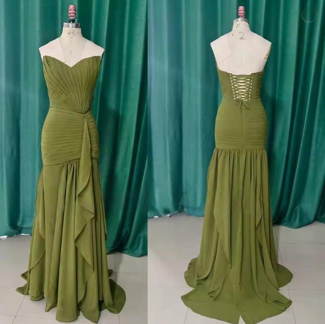 Strapless V Neck Sleeveless Long Formal Dress With Pleated Ruffle