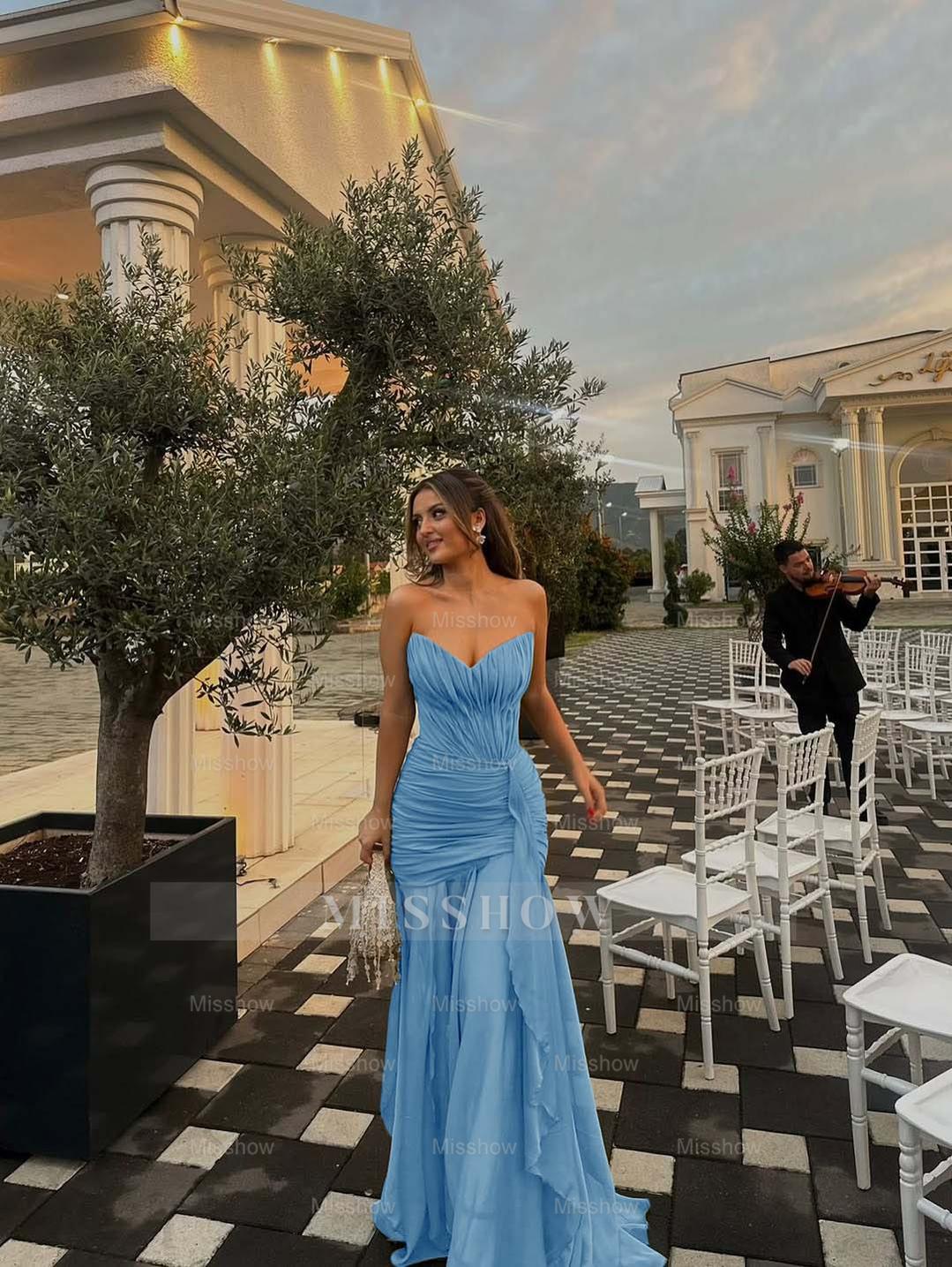 Strapless V Neck Sleeveless Long Formal Dress With Pleated Ruffle