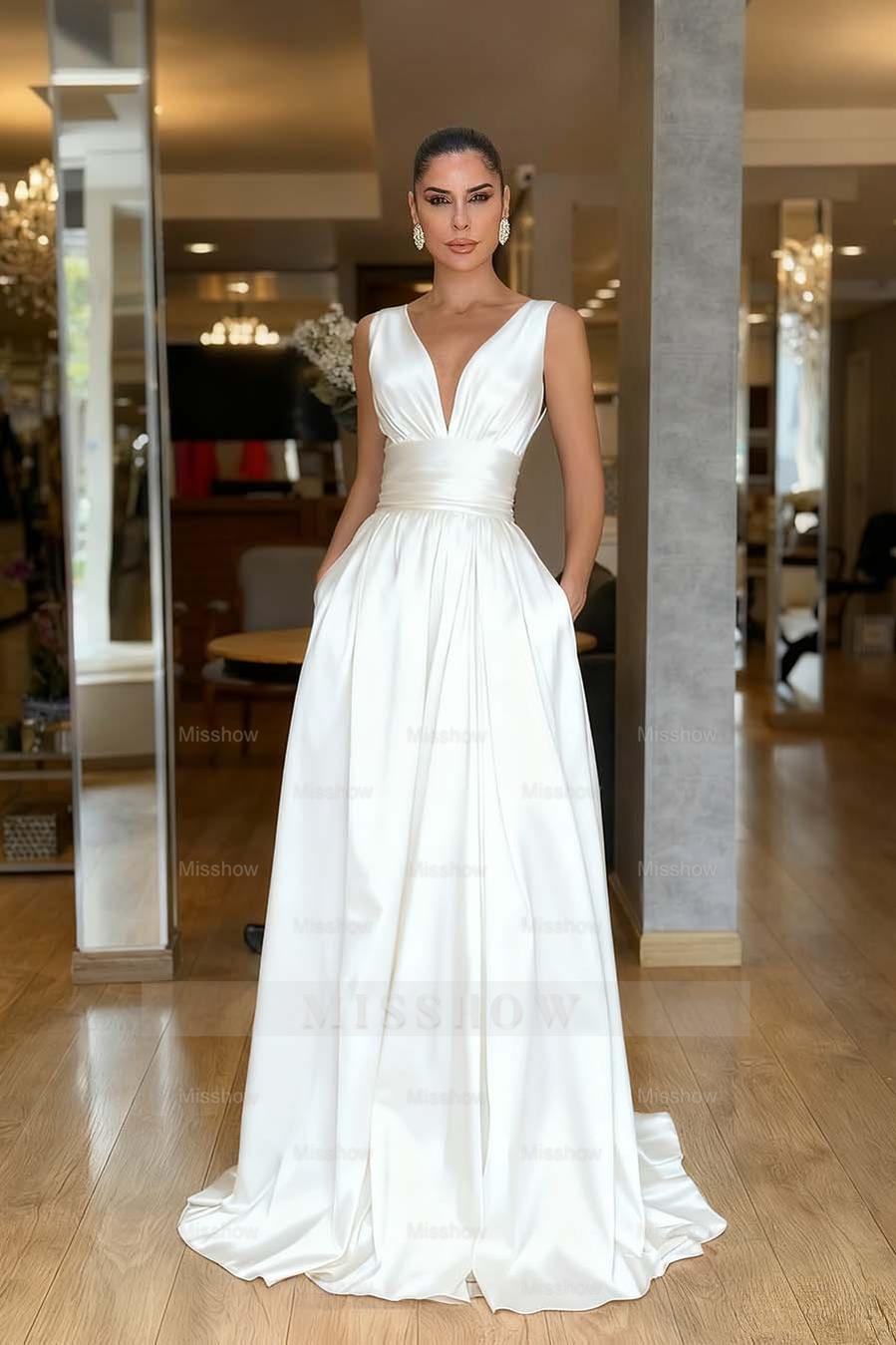 Straps Sleeveless High Waist Long Formal Dress With Pockets Pleated