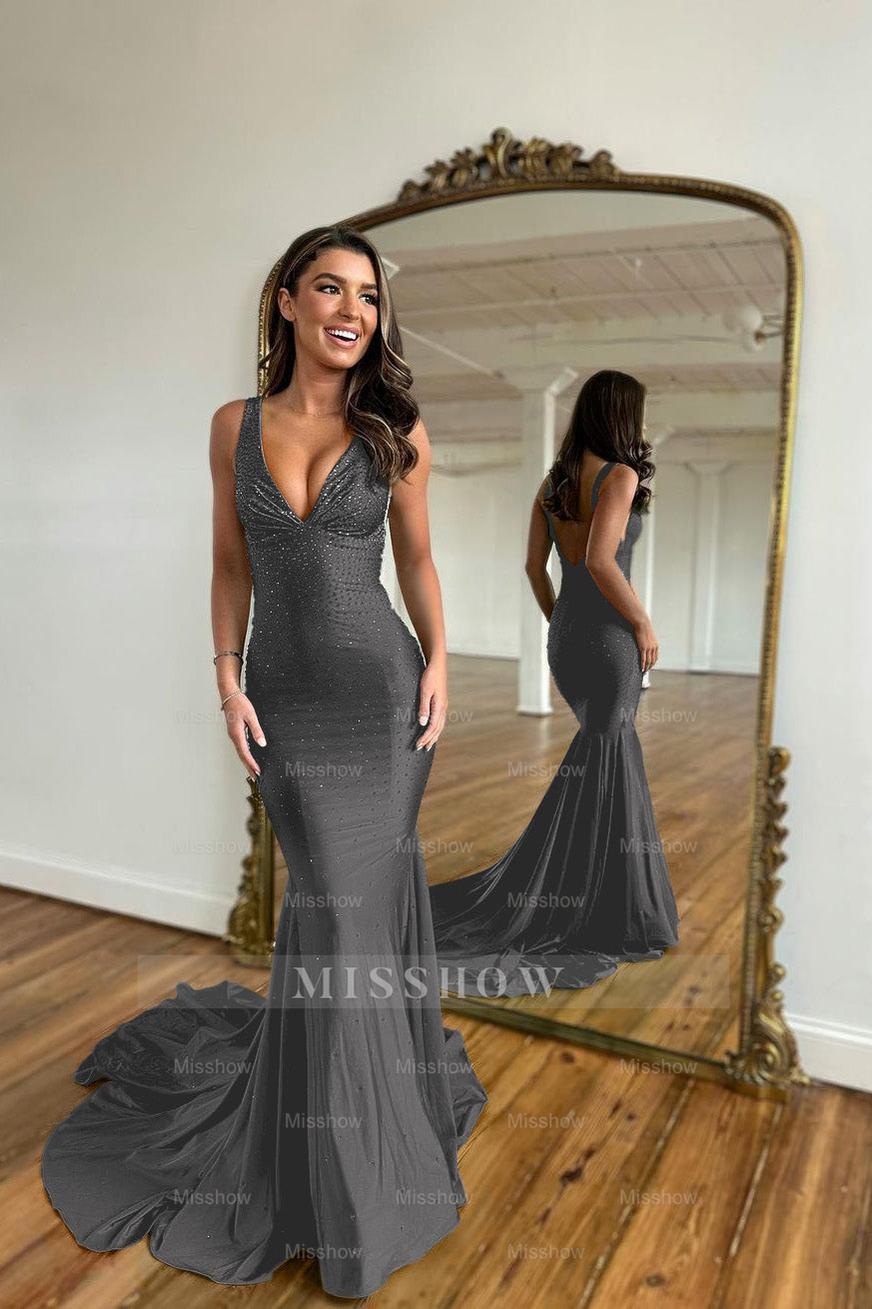 Straps Sleeveless V Neck Mermaid Long Formal Dress With Appliques