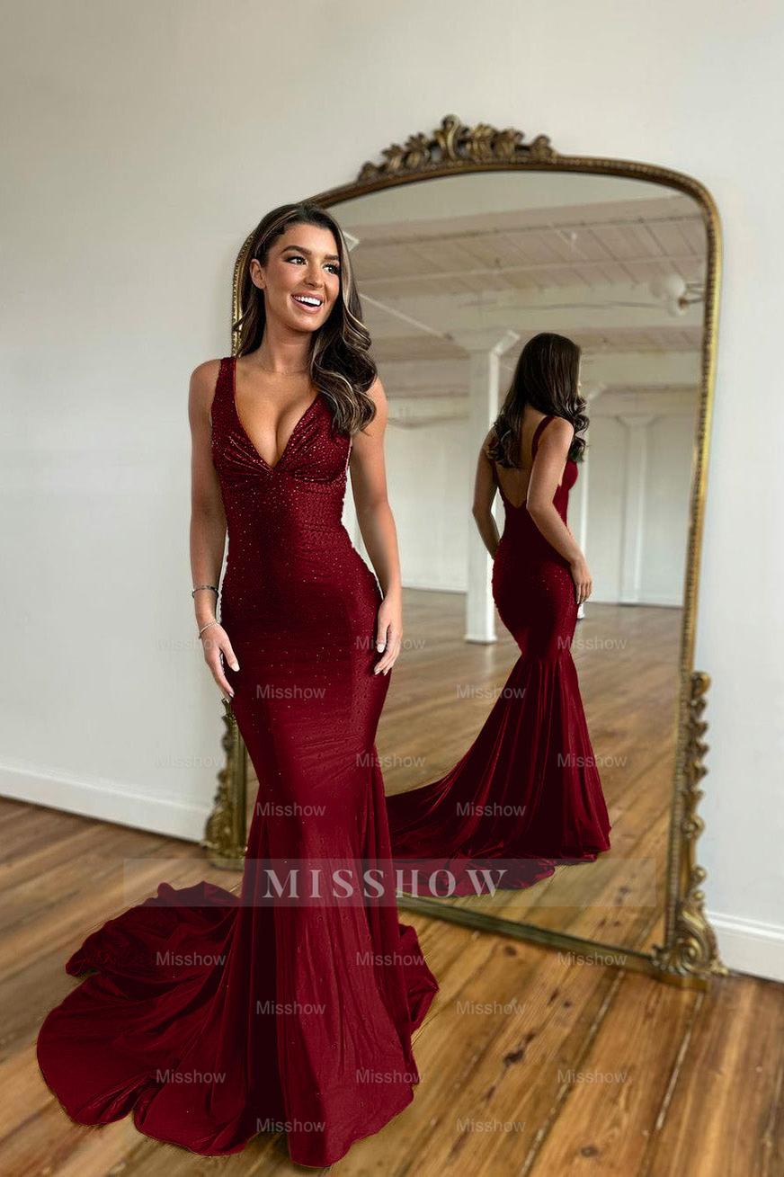 Straps Sleeveless V Neck Mermaid Long Formal Dress With Appliques