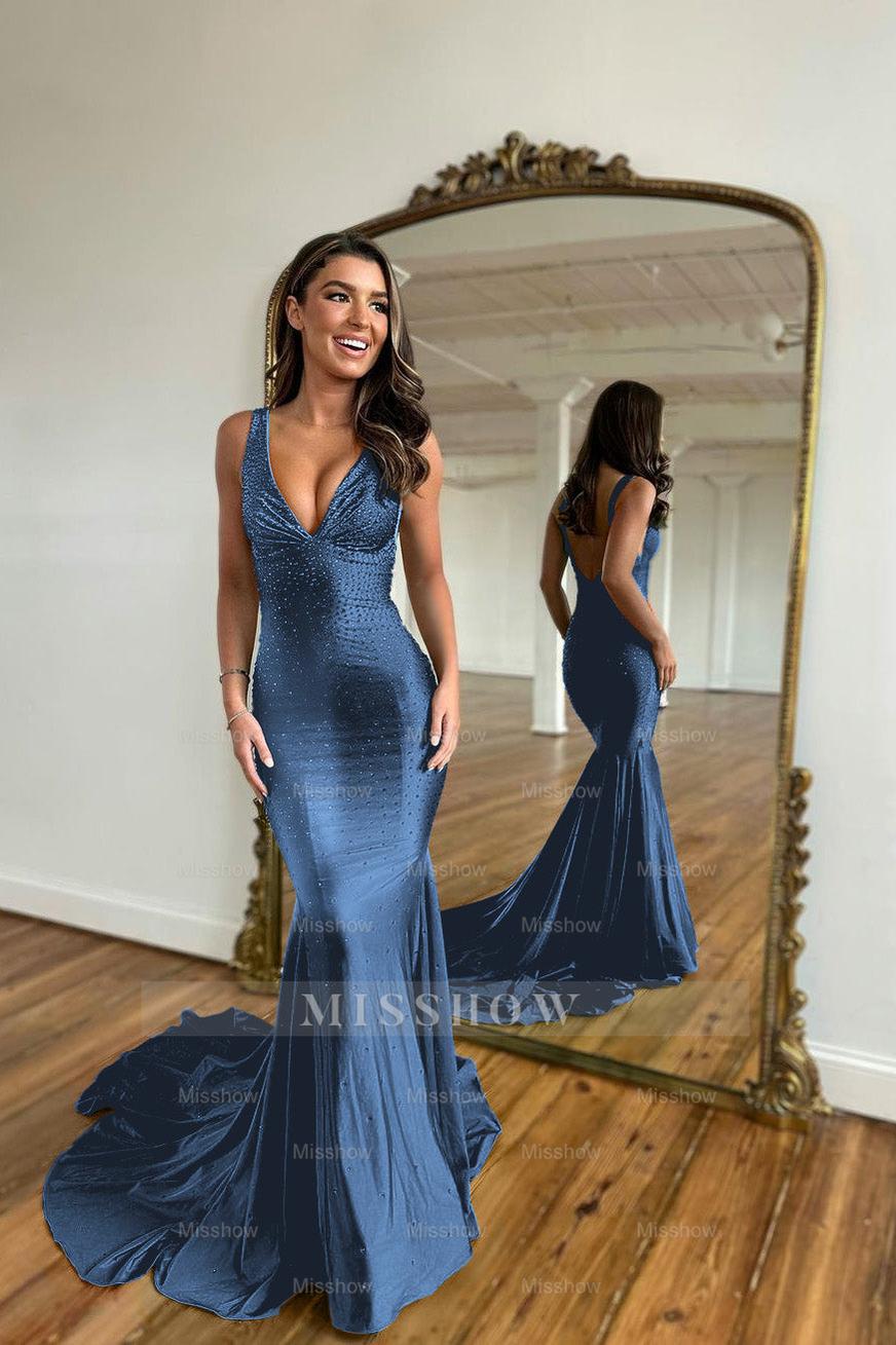 Straps Sleeveless V Neck Mermaid Long Formal Dress With Appliques
