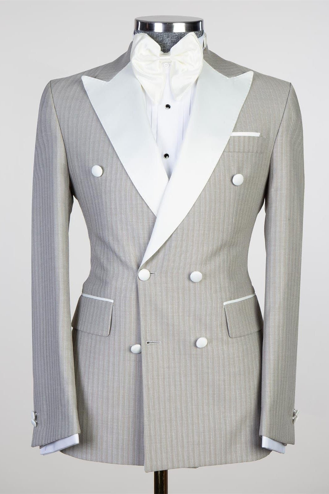 Striped Double-Breasted Peaked Lapel Business Men’s Suit