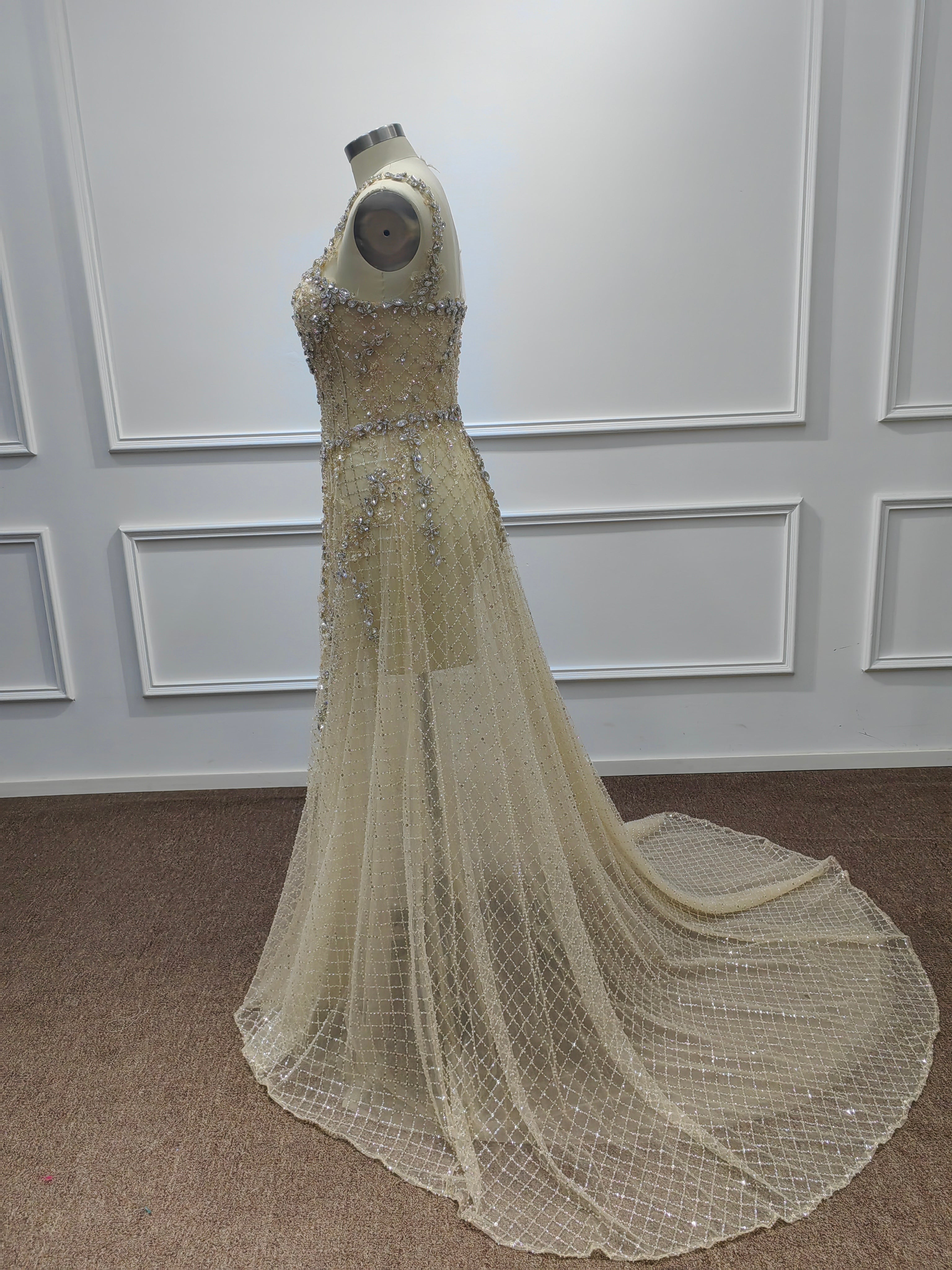 Stunning Long A-line Sequined Beading Sleeveless Prom Evening Dresses with Slit
