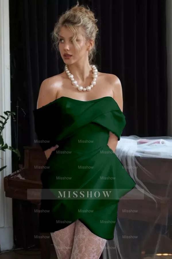Stunning Off the Shoulder Sleeveless Short Formal Dress With Pleated