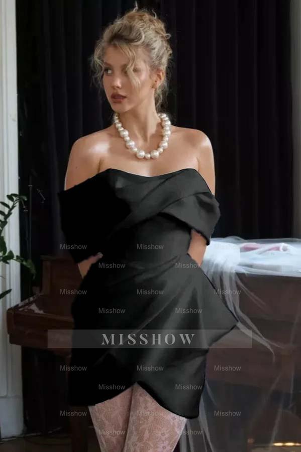 Stunning Off the Shoulder Sleeveless Short Formal Dress With Pleated