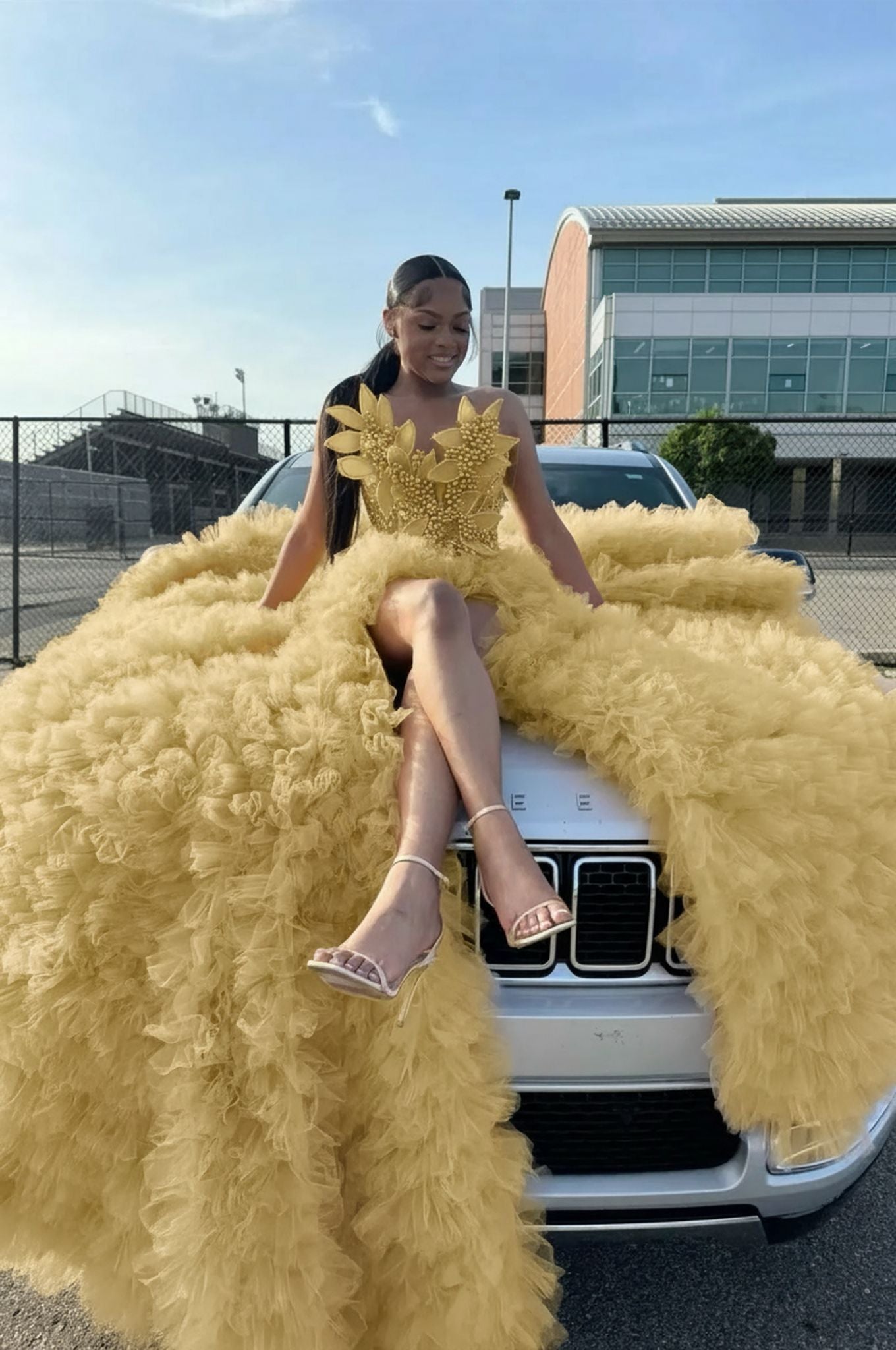 Stunning Pink Mermaid Prom Dress with Pearl Beading and Slit - Sleeveless Evening Gown