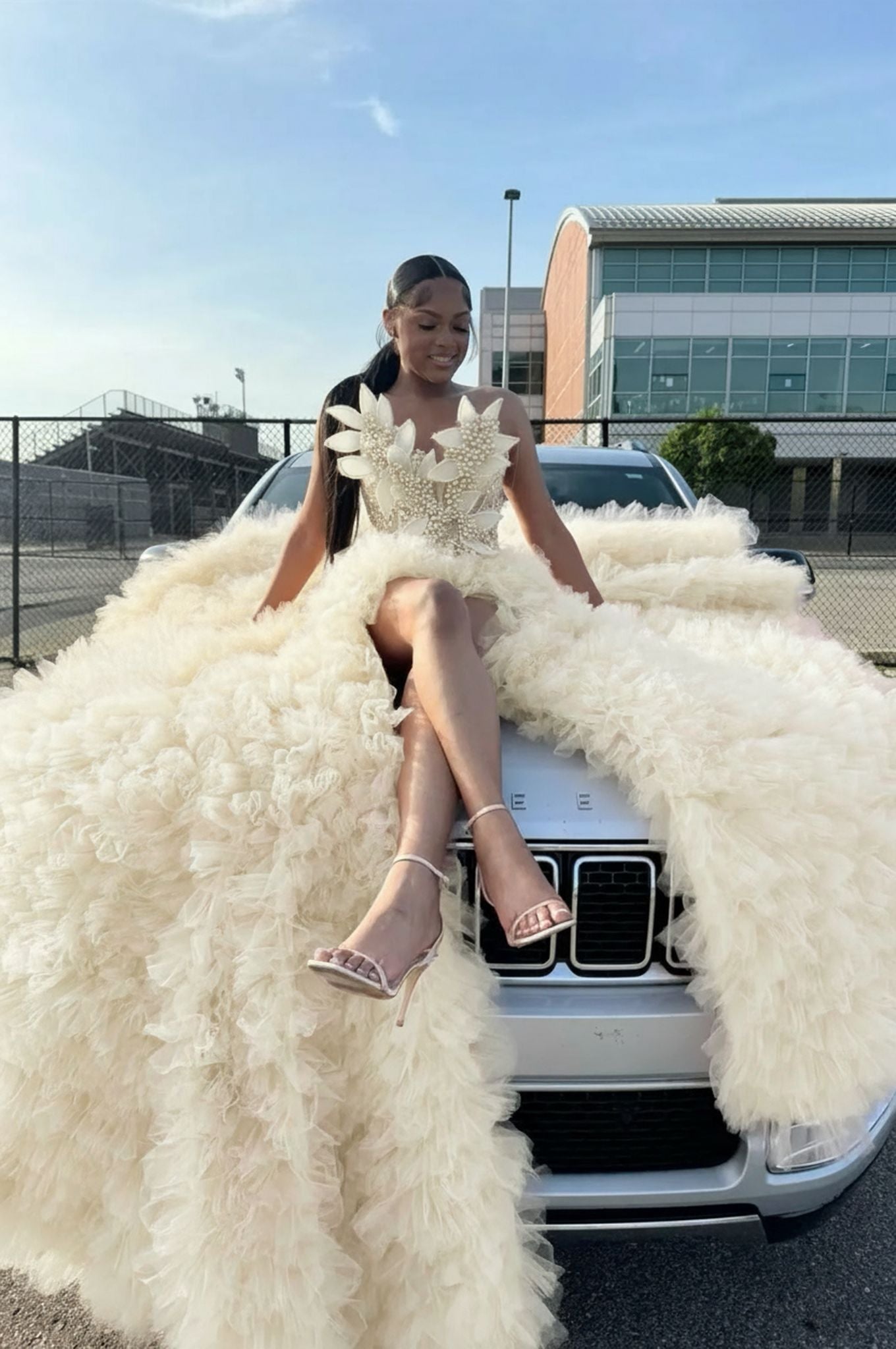 Stunning Pink Mermaid Prom Dress with Pearl Beading and Slit - Sleeveless Evening Gown