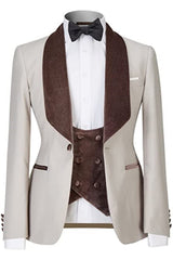 Stylish Beige Shawl Lapel Three-Piece Wedding Suit for Men