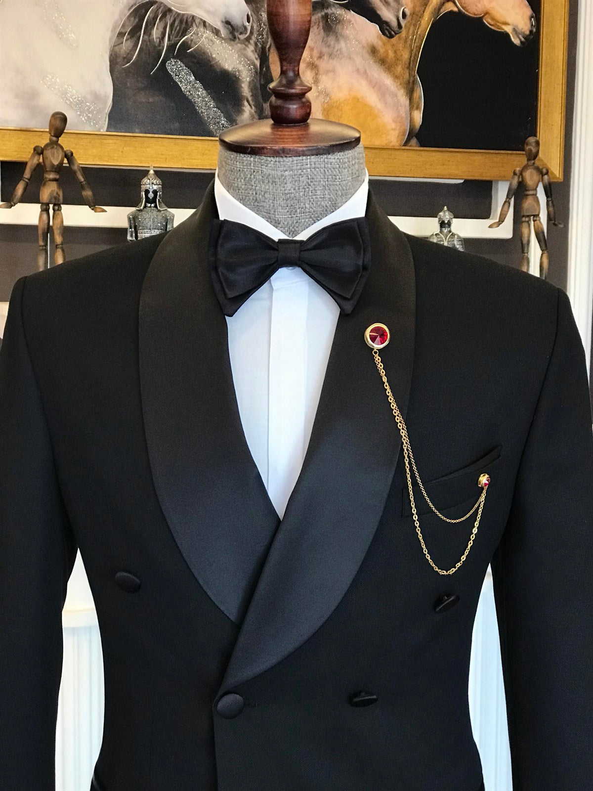 Stylish Black Double-Breasted Slim Fit Tailored Men’s Suit with Shawl Lapel