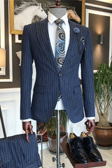 Stylish Navy Blue Peak Lapel Striped Business Suit for Men