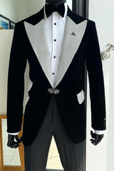 Stylish Obsidian Peaked Lapel Velvet Prom Ensemble