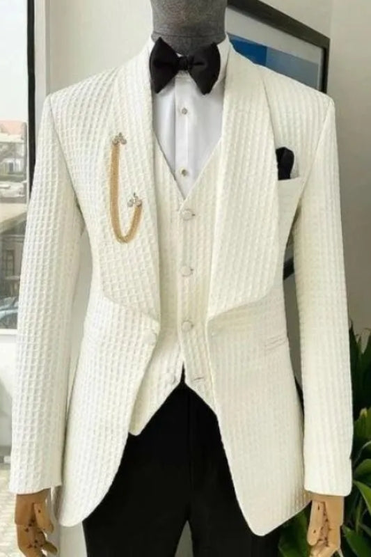 Stylish White Plaid Shawl Lapel Three-Piece Wedding Suit