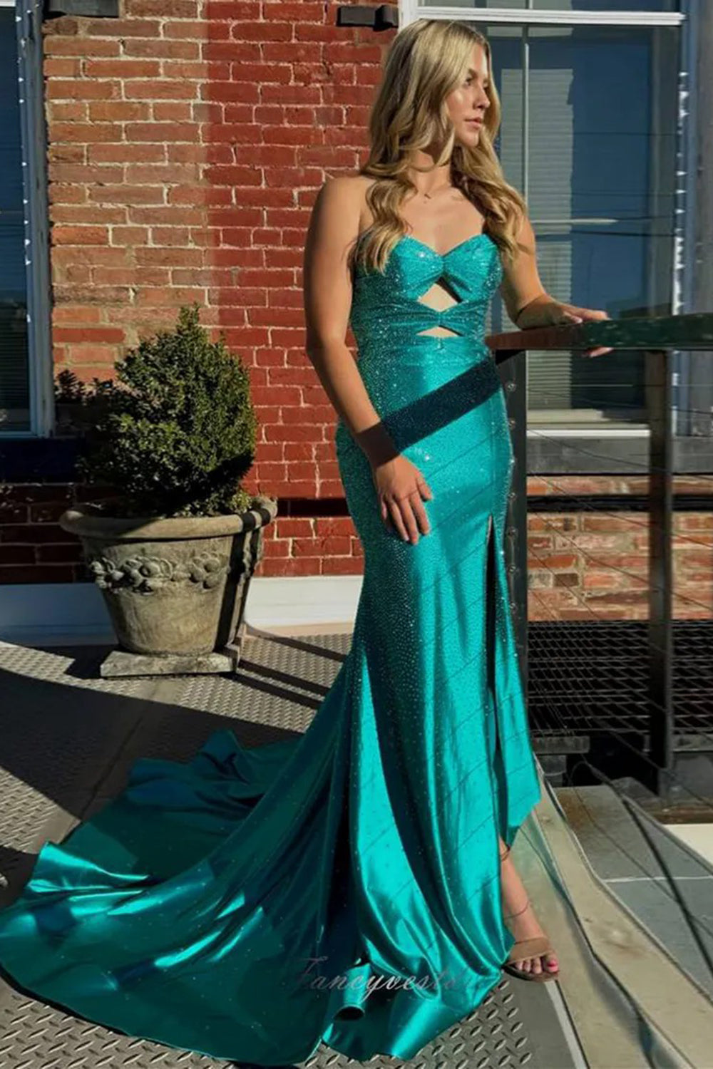 Sweetheart Sleeveless Beading Cut-Out Mermaid Prom Dress High Slit Lace-Up Back Floor Length