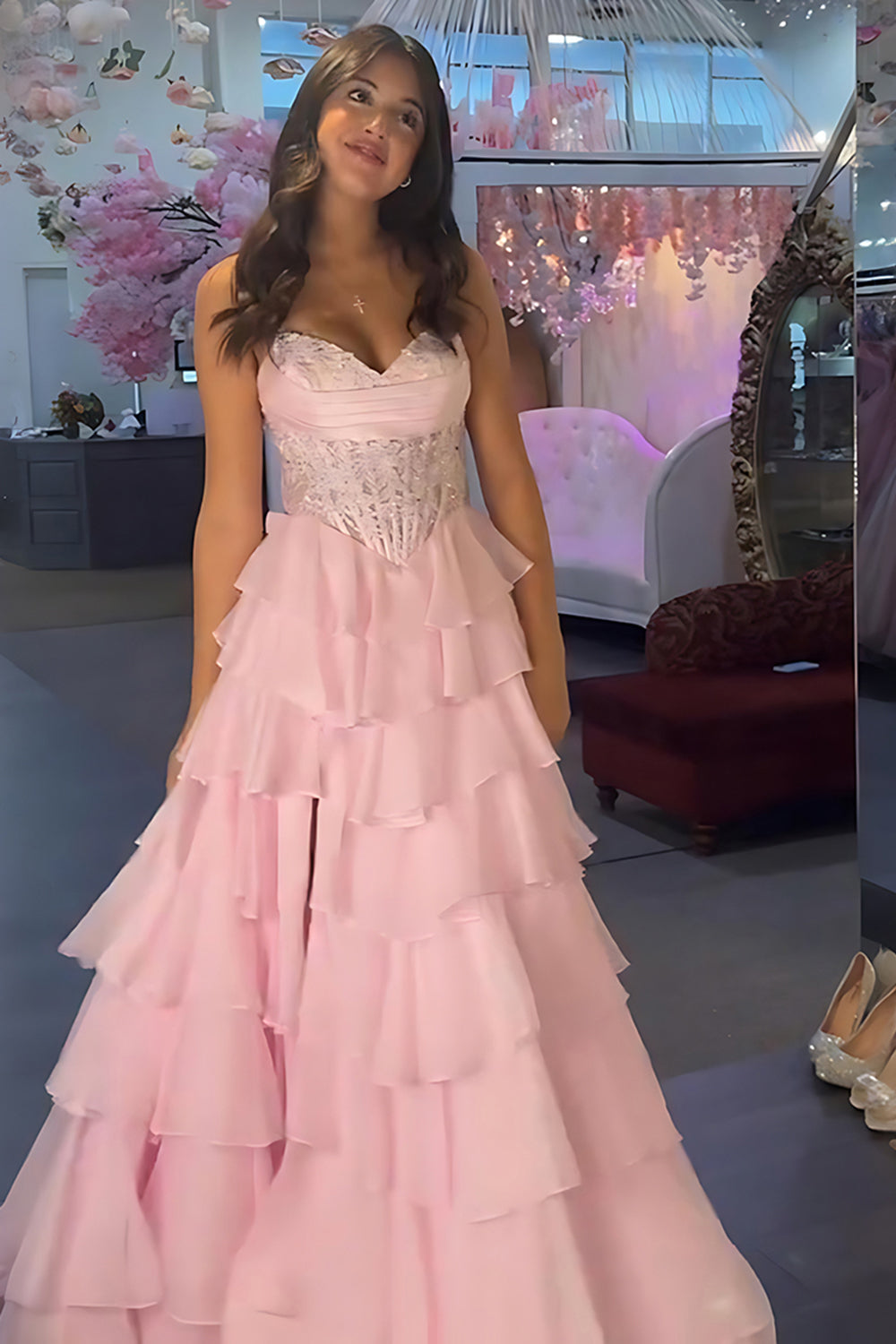 Sweetheart Sleeveless Lace Tiered Ruffle Chiffon A-Line Prom Dress Floor Length