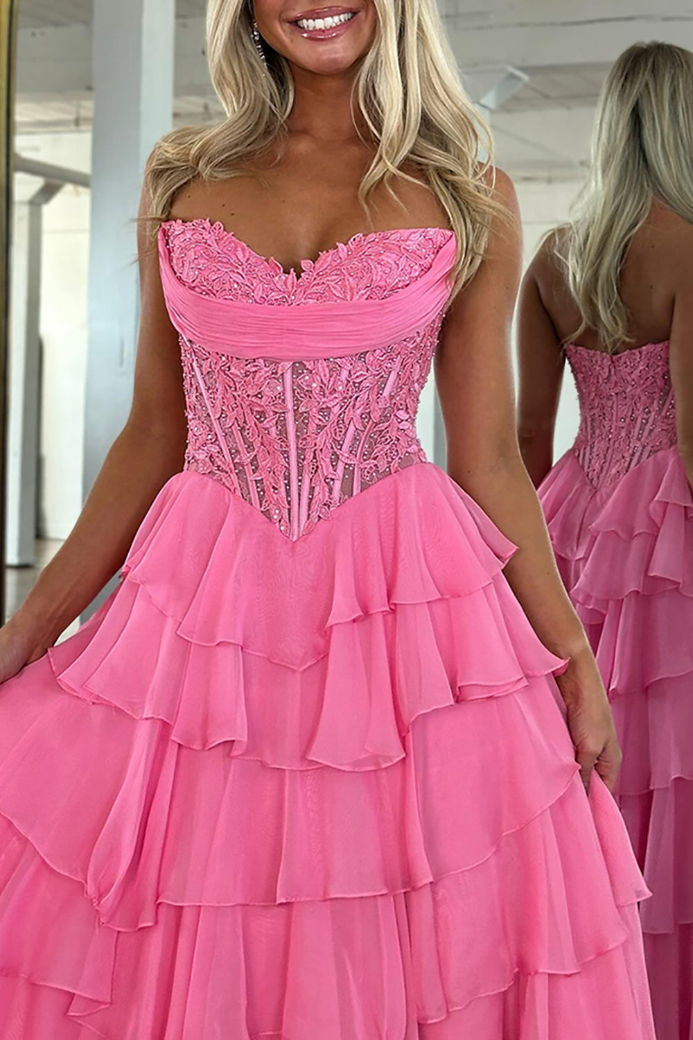 Sweetheart Sleeveless Lace Tiered Ruffle Chiffon A-Line Prom Dress Floor Length
