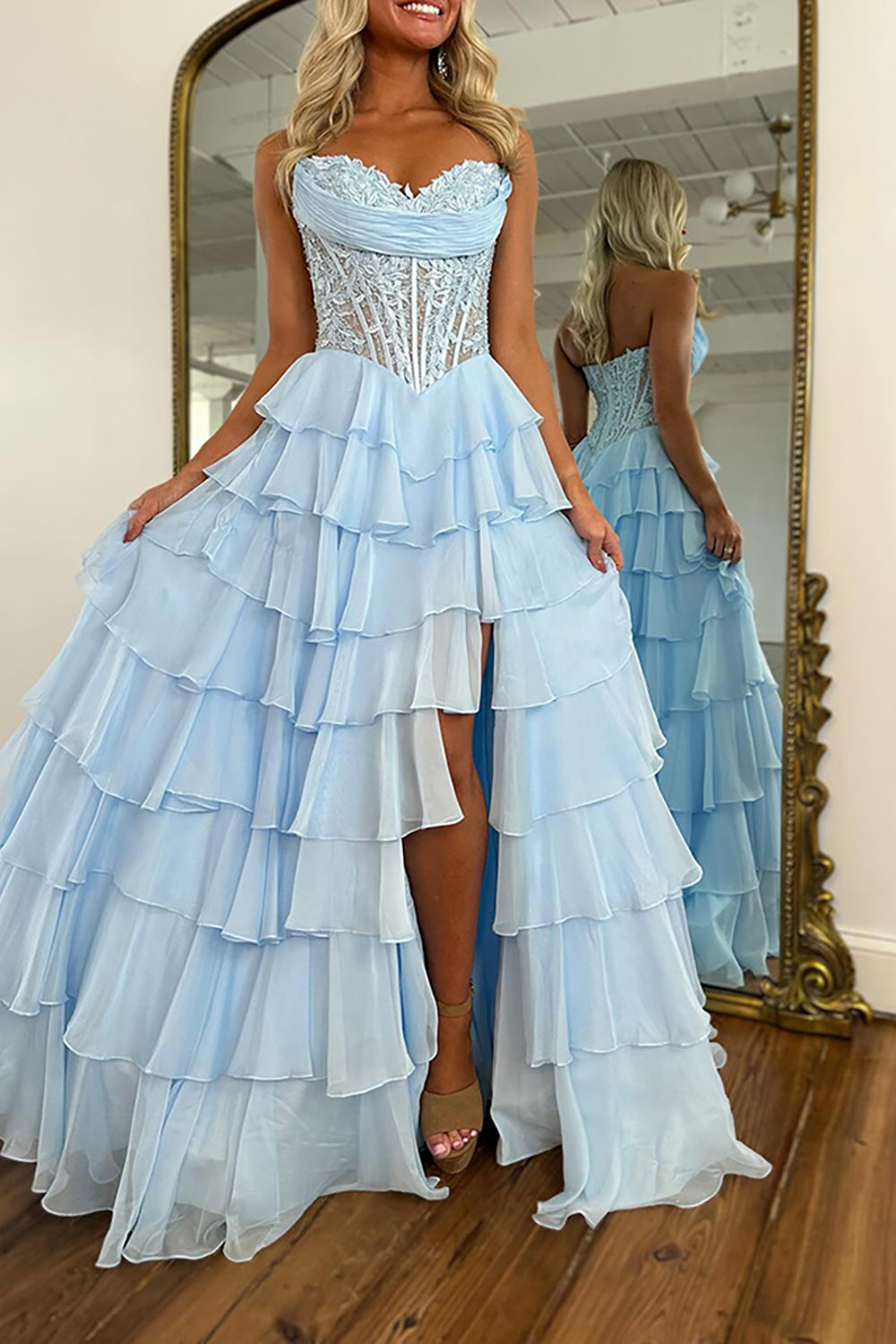 Sweetheart Sleeveless Lace Tiered Ruffle Chiffon A-Line Prom Dress Floor Length