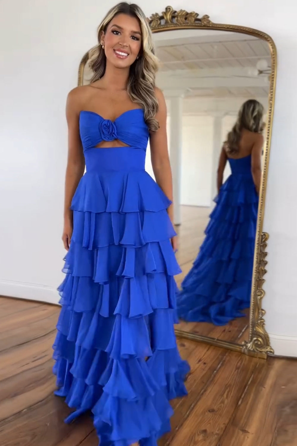 Sweetheart Sleeveless Tiered Ruffle Chiffon A-Line Prom Dress Side Slit Floor Length