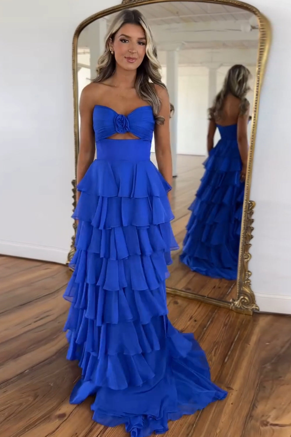 Sweetheart Sleeveless Tiered Ruffle Chiffon A-Line Prom Dress Side Slit Floor Length