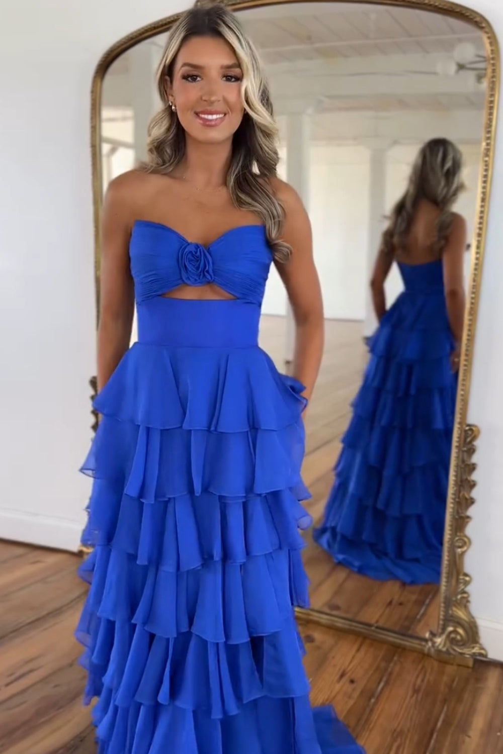 Sweetheart Sleeveless Tiered Ruffle Chiffon A-Line Prom Dress Side Slit Floor Length