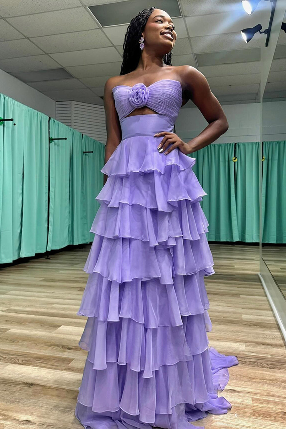 Sweetheart Sleeveless Tiered Ruffle Chiffon A-Line Prom Dress Side Slit Floor Length