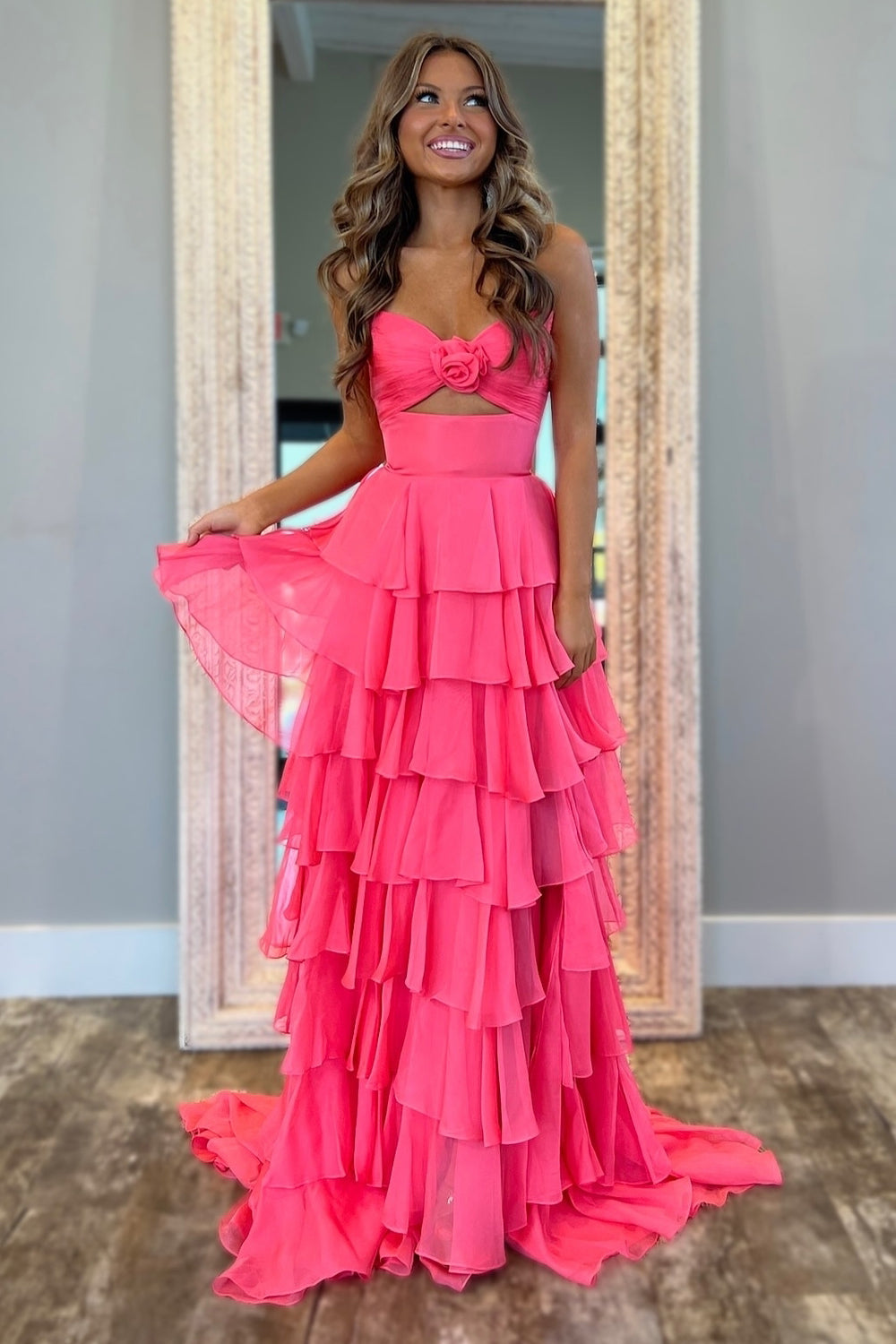 Sweetheart Sleeveless Tiered Ruffle Chiffon A-Line Prom Dress Side Slit Floor Length