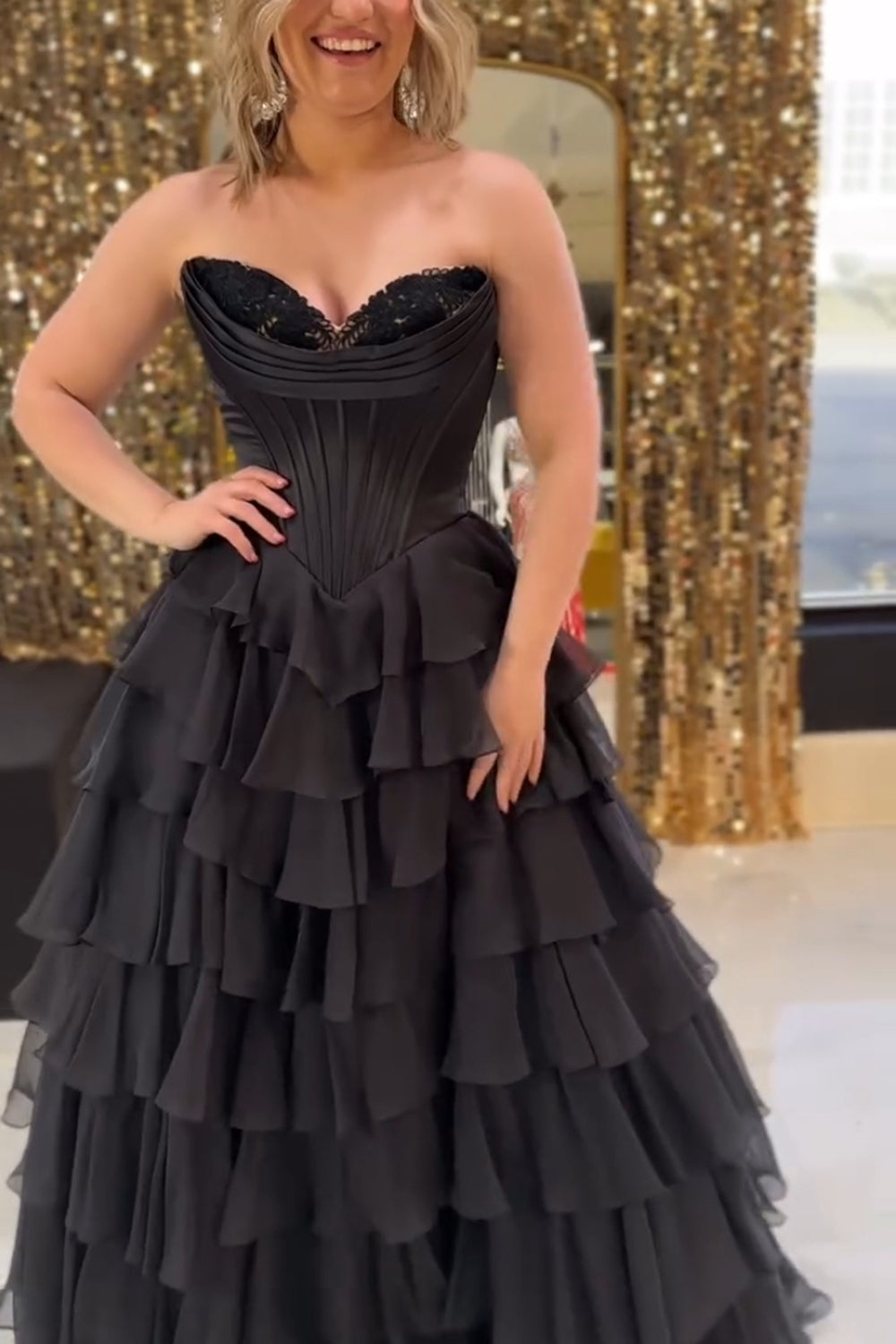 Sweetheart Sleeveless Tiered Ruffle Chiffon A-Line Prom Dress Side Slit Lace-Up Back Floor Length