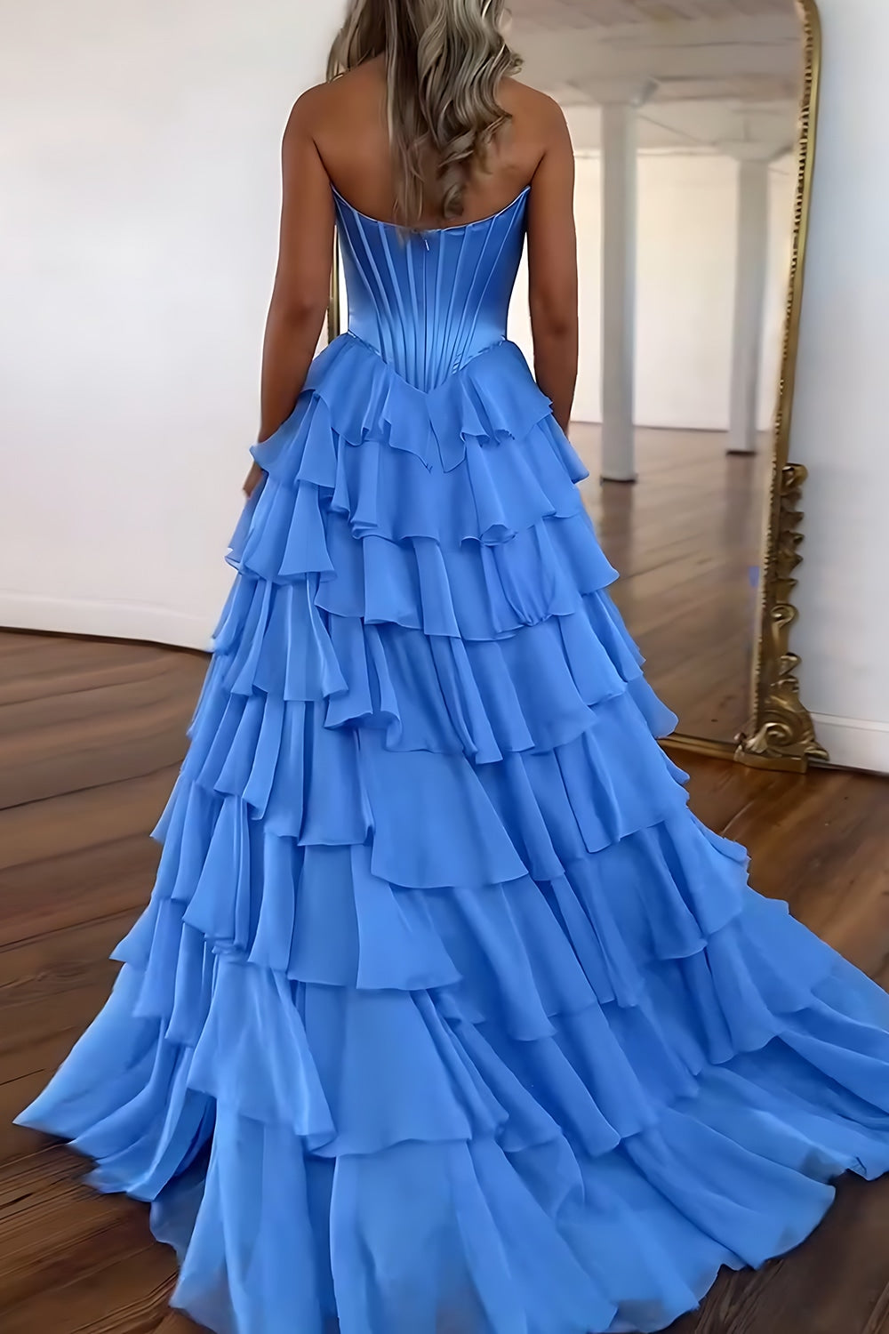 Sweetheart Sleeveless Tiered Ruffle Chiffon A-Line Prom Dress Side Slit Lace-Up Back Floor Length